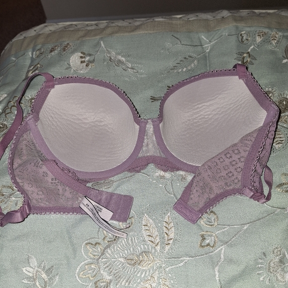 All Bras: Buy 1, Get 1 Free - Picture 6 of 9